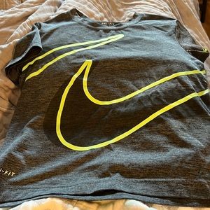 Boys Nike Dri-fit tshirt size 7